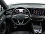 Volkswagen Tiguan 1.5 eHybrid R-Line Edition 272pk | Trekhaak | Black Style | 360 Camera | Navigatie | Dodehoekdetectie | Dynamic Chassis Control | Massagefunctie |