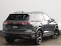 Volkswagen Tiguan 1.5 eHybrid R-Line Edition 272pk | Trekhaak | Black Style | 360 Camera | Navigatie | Dodehoekdetectie | Dynamic Chassis Control | Massagefunctie |