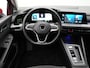 Volkswagen Golf 1.4 eHybrid Style Automaat - PDC - Navigatie - LED - Ergo-Active bestuurdersstoel - PDC - Stoelverwarming