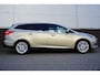 Ford Focus Wagon 1.0 Titanium/Nwe Distributieriem/Trekhaak/Navi/ Zeer compleet/2e Eigenaar.