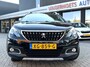 Peugeot 2008 Benzine 130 Pk * Allure * Navigatie * 1/2 Lederen Interieur * Climate & Cruise Control * L.M. Velgen * DAB Radio * Achteruitrij Camera & Parkeersensoren * Vingerhoets; Vierde Generatie Eersteklas Service. Al meer dan 100 jaar een begrip in de Brabantse Kempen.