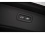 Volvo XC90 2.0 T8 Plug-in hybrid AWD Plus Dark | Facelift | Panoramadak | Head-Up display | 20" lichtmetalen velgen | 360 Camera | Getint glas | Google Maps navigatie |