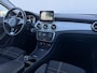 Mercedes-Benz GLA 180 Ambition Automaat Navigatie/Xenon.
