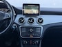 Mercedes-Benz GLA 180 Ambition Automaat Navigatie/Xenon.