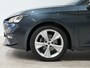 SEAT Leon 1.0 TSI FR | Virtual Cockpit | Camera | Full-Led | Keyless | Navigatie 010