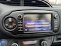 Toyota Yaris 1.5 Hybrid Premium | Panoramadak | parkeersensoren | Dealer onderhouden