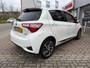 Toyota Yaris 1.5 Hybrid Premium | Panoramadak | parkeersensoren | Dealer onderhouden