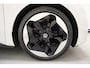 Volkswagen ID.3 First 58 kWh 3-Fase [ Navi Adapt.cruise Stoelverwarming ]