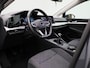 Volkswagen Golf 1.5 TSI Life | 130 PK | Keyless (Start) | Airco | Parkeersensoren | Digital Cockpit | Stoelverwarming  | All Season Banden
