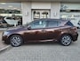Lexus CT 200h Luxury Line | Sensoren v/a | Navi | DAB | Stoelverwarming |