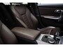 BMW 3-Serie 330e M-Sport eDrive Edition | SCHUIFDAK | HEAD UP | TREKHAAK | 20"