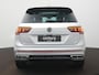 Volkswagen Tiguan 1.4 TSI eHybrid R-Line Business Automaat - Panoramaschuif-kanteldak - LED- Navigatie - 360 Camera - ACC - Stoelverwarming - PDC