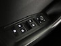 Volkswagen T-Roc 1.0 TSI Style | Panoramadak | Parkeersensoren | navigatie | Apple carplay en android auto |