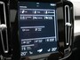 Volvo XC40 T4 Recharge Inscription PHEV 211pk Dealer O.H | Trekhaak Af Fabriek | Panodak | Harman / Kardon | Camera | Sportstoelen Memory & Verwarmd | Cruise Control | Keyless | Apple Carplay | Verwarmd Stuur | Navigatie | Virtual | DAB | 18"L.M | Plug In Hybrid |