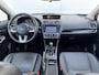 Subaru XV 2.0i Premium AWD / Trekhaak ( 1200 kg ) / Cruise control / Lichtmetalen velgen 17" / Navigatiesysteem full map /