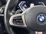 BMW 3-Serie Touring 330e | SOH 97,8% | M-Pakket | BMW LED | Panormadak | Curved Display | HUD |  Elek. M-Sportstoelen met Geheugen | Parkeercamera | DAB | Cruise Control Adaptief | Elek. Achterklep | Apple Carplay/Android Auto |