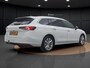 Skoda Superb Combi 1.5 TSI First Edition | Pano dak | Trekhaak | Camera | Elek Achterklep | ACC | Stoelverwarming v+a |