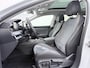 Skoda Superb Combi 1.5 TSI First Edition | Pano dak | Trekhaak | Camera | Elek Achterklep | ACC | Stoelverwarming v+a |