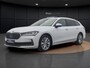Skoda Superb Combi 1.5 TSI First Edition | Pano dak | Trekhaak | Camera | Elek Achterklep | ACC | Stoelverwarming v+a |