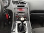 Peugeot 5008 1.2 Puretech 7 Persoons - Parkeersensoren, Clima, Cruise