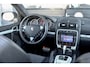 Porsche Cayenne 4.8 GTS. Pano, Luchtv, Alcantara hemel, Memory, Bose, Trekhaak!