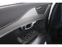 Volvo XC90 2.0 T8 Recharge AWD Plus Dark, 455PK, Longrange, Trekhaak draaibaar, Pilot Assist, Zeer nette auto!
