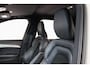 Volvo XC90 2.0 T8 Recharge AWD Plus Dark, 455PK, Longrange, Trekhaak draaibaar, Pilot Assist, Zeer nette auto!