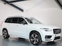 Volvo XC90 2.0 T8 Recharge AWD Plus Dark, 455PK, Longrange, Trekhaak draaibaar, Pilot Assist, Zeer nette auto!