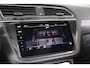 Volkswagen Tiguan Allspace 1.5 TSI, 2x R-line, Blackstyle, 7-Persoons, Panoramadak, Head-up Display, ACC, Apple CarPlay/Android Auto, Digitale Cockpit, Stoelverwarming,
