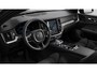 Volvo V60 2.0 T6 Plug-in hybrid AWD Ultra Dark | Sportstoelen | Schuif-/Kanteldak | Full-LED | Adaptieve Cruise Control | Head-Up Display | Stoelverwarming Voor en Achter | 19" | Getint Glas | Harman Kardon Audio | BLIS |