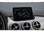 Mercedes-Benz B-klasse 180 Automaat Ambition NAP, 2e Eig., Dealer onderhouden, Led, Leder/Stof, Navi, Parkeersensoren