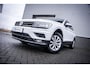 Volkswagen Tiguan 1.4 TSI Comfortline Business | Achteruitrijcamera | Parkeersensor voor en achter | Trekhaak