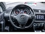 Volkswagen Tiguan 1.4 TSI Comfortline Business | Achteruitrijcamera | Parkeersensor voor en achter | Trekhaak