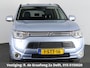 Mitsubishi Outlander 2.0 PHEV instyle | Trekhaak | Stoelverwarming | Schuif-/Kanteldak |