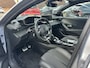 Peugeot e-208 EV GT Pack 50 kWh VAN € 17.900,- VOOR € 16.440,- UW LENTEVOORDEEL € 1.460,-! | 3- FASE LADER | STOELVERWARMING  | CAMERA | PANOROMA DAK |  RIJKLAAR 12 MND BOVAG GARANTIE |