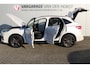 Ford Kuga 2.5-225pk Plug-in Hybrid ST-Line X. Hybride rijden voor een reële prijs ! Autm. airco dual, side- en lane assist, adaptieve cruise cntrl, camera v+a, stoel-, stuur- en voorraamverw., elektr. achterklep, metallic lak, navigatie, telefoonvoorb. etc.