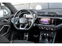 Audi Q3 35 TFSI 3x S-line. ACC, Camera, Matrix, Dodehoek, Stoelverw!