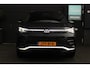 Volkswagen Tiguan 2.0 TSI 4Motion R-line Elegance | Panoramadak | Trekhaak | HUD | ACC | DCC | 360 Camera | Full Options