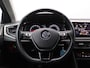 Volkswagen Polo 1.0 TSI Comfortline Business 95PK Navi, Clima, Cruise Controle, 15" LM Velgen, Parkeersensoren voor en achterzijde