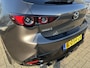 Mazda 3 2.0 e-SkyActiv-X M Hybrid 180 Luxury | Lederen bekleding| Apple Car play| Led koplampen | Voorstoelen verwarmd| Pasrkeersensors voor en achter|