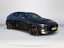 Mazda 3 2.0 e-SkyActiv-X M Hybrid 180 Luxury | Lederen bekleding| Apple Car play| Led koplampen | Voorstoelen verwarmd| Pasrkeersensors voor en achter|