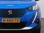 Peugeot e-2008 EV Allure 50 kWh | PANO | CAMERA | KEYLESS | STOELVERWARMING