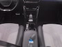 Peugeot e-2008 EV Allure 50 kWh | PANO | CAMERA | KEYLESS | STOELVERWARMING