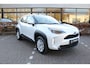 Toyota Yaris Cross 1.5 Hybrid Dynamic Special | Rijklaar | Parelmoer | Head Up | Stoel-/Stuurverw. | Apple/Android | LED | El. Achterklep | Smartkey