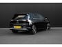 Volkswagen Golf 1.5 eHybrid 50 Edition | Panoramadak | Trekhaak | IQ.Light | Stoel/Stuurverwarming |