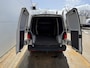 Volkswagen e-Transporter 113PK L2H1 138KM WLTP Trekhaak 100% Elektrisch Transporter Airco Stoelverwarming Parkeersensoren