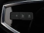 Audi Q3 45 TFSIe 180kW/245PK S Line · Panoramadak · Camera + Parkeersensoren · Drive select