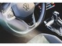 Volkswagen T-Roc 1.5 TSI R-Line Business+ IQ LIGHT | CAMERA | BLIND SPOT | ACC | STOEL- EN STUURVERW