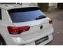 Volkswagen T-Roc 1.5 TSI R-Line Business+ IQ LIGHT | CAMERA | BLIND SPOT | ACC | STOEL- EN STUURVERWARMING