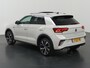 Volkswagen T-Roc 1.5 TSI R-Line | Panoramadak | LED | Groot Navigatie | Virtual Cockpit | Camera | DAB | Apple CarPlay/Android Auto | Stoelverwarming | Adaptieve Cruise Control | Ele. kofferdeksel | IQ Light |